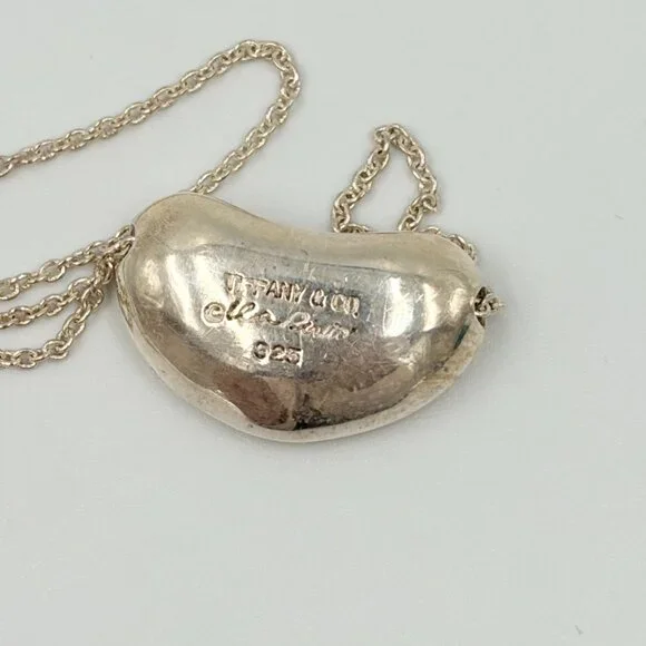 ❗️sold❗️ Tiffany & Co Elsa Peretti Large Bean Necklace - Picture 3 of 8